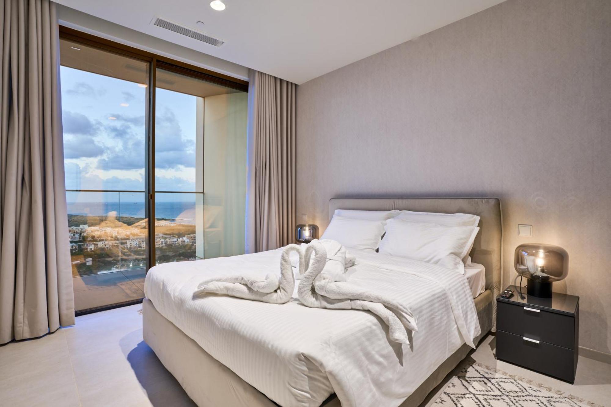 Appartement Sky High Luxury In Mercury Towers With Infinite Seaviews San Ġiljan