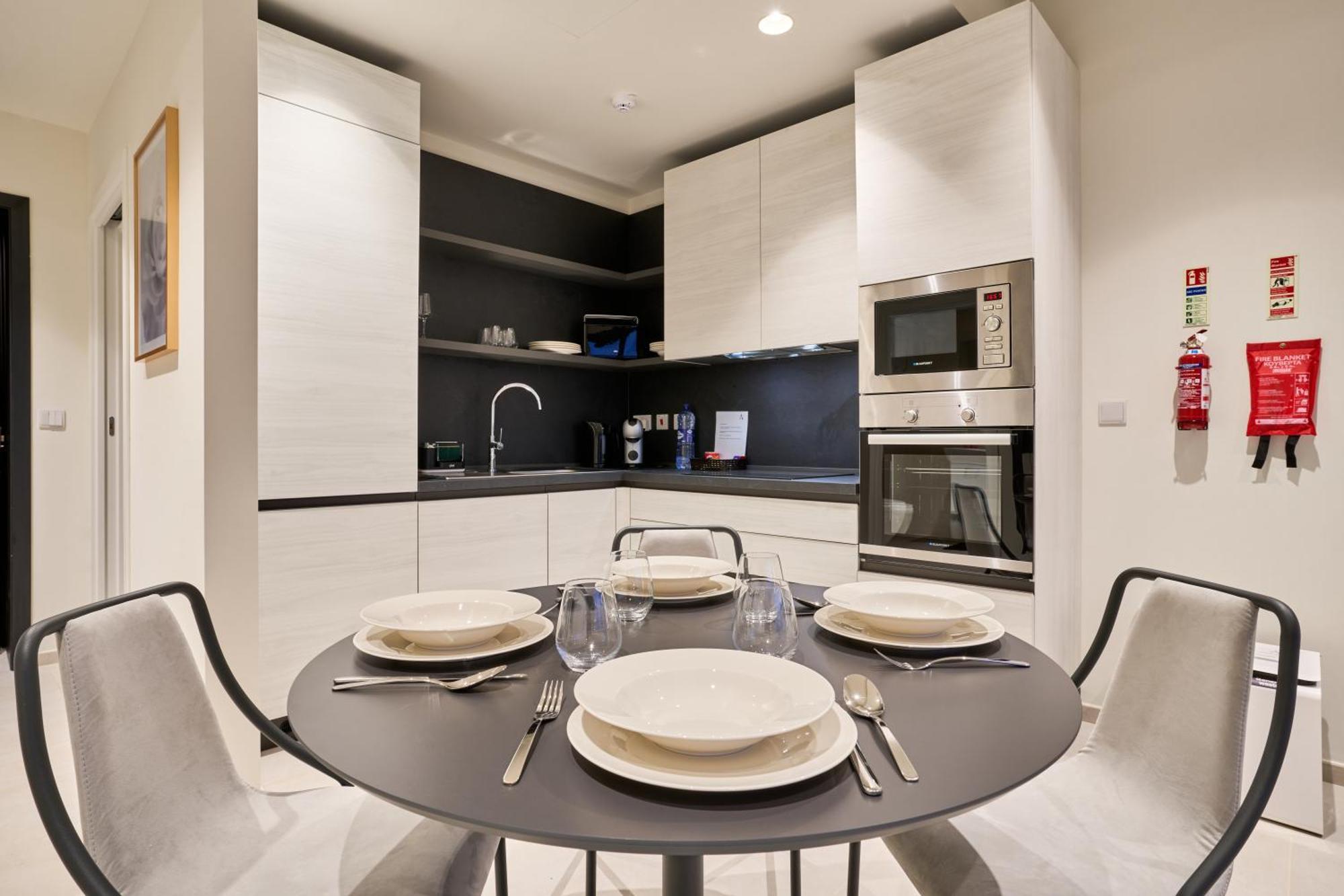 Appartement Sky High Luxury In Mercury Towers With Infinite Seaviews *